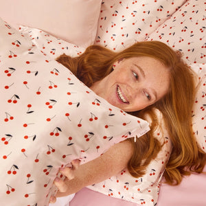 KITSCH SATIN PILLOWCASE- CHERRY