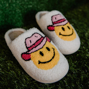 HAPPY SLIPPERS